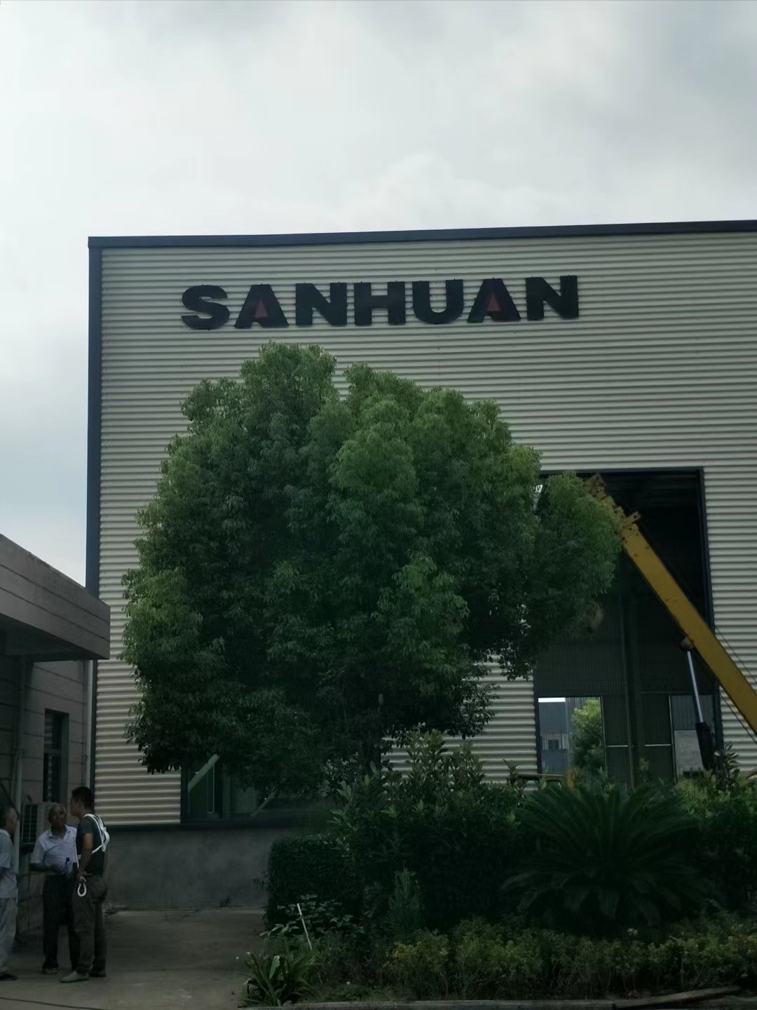 厂牌代挂